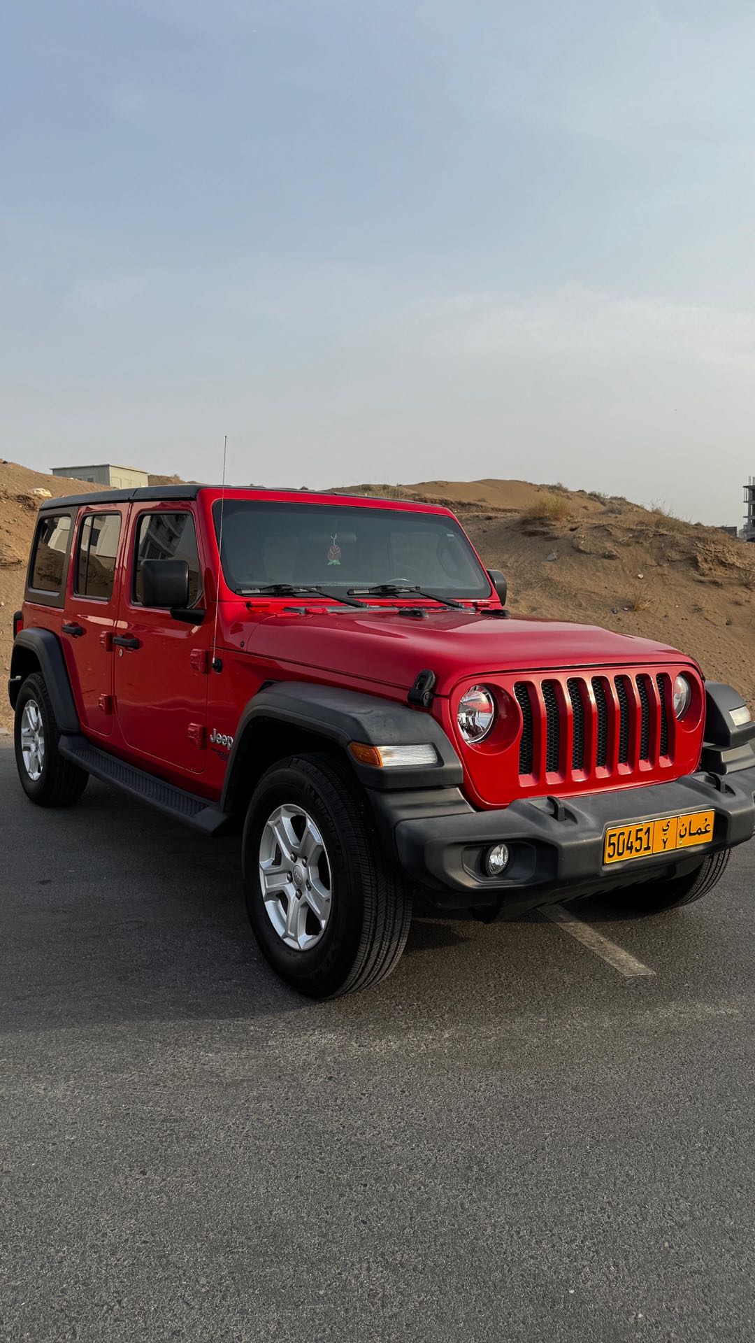 Car Image 2019 JEEP WRANGLER Sport
