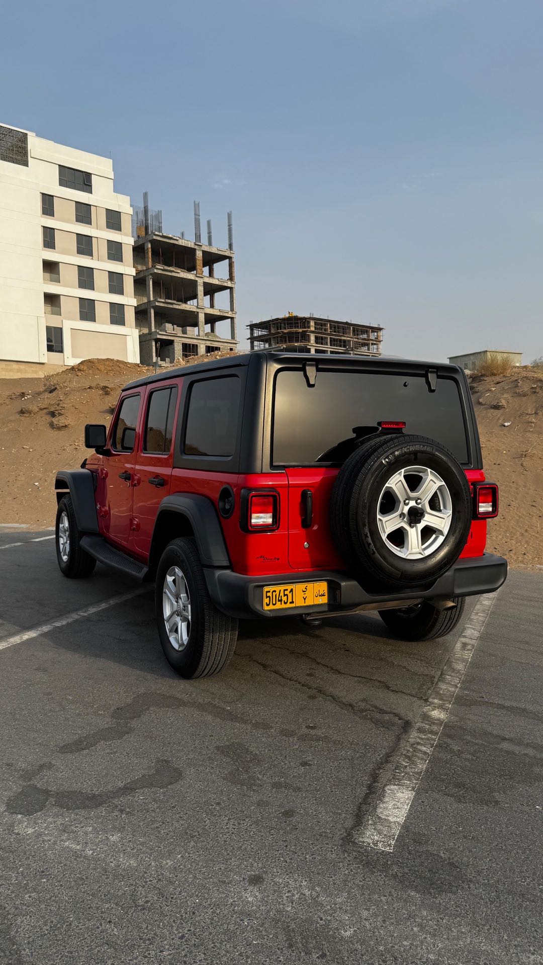 Car Image 2019 JEEP WRANGLER Sport