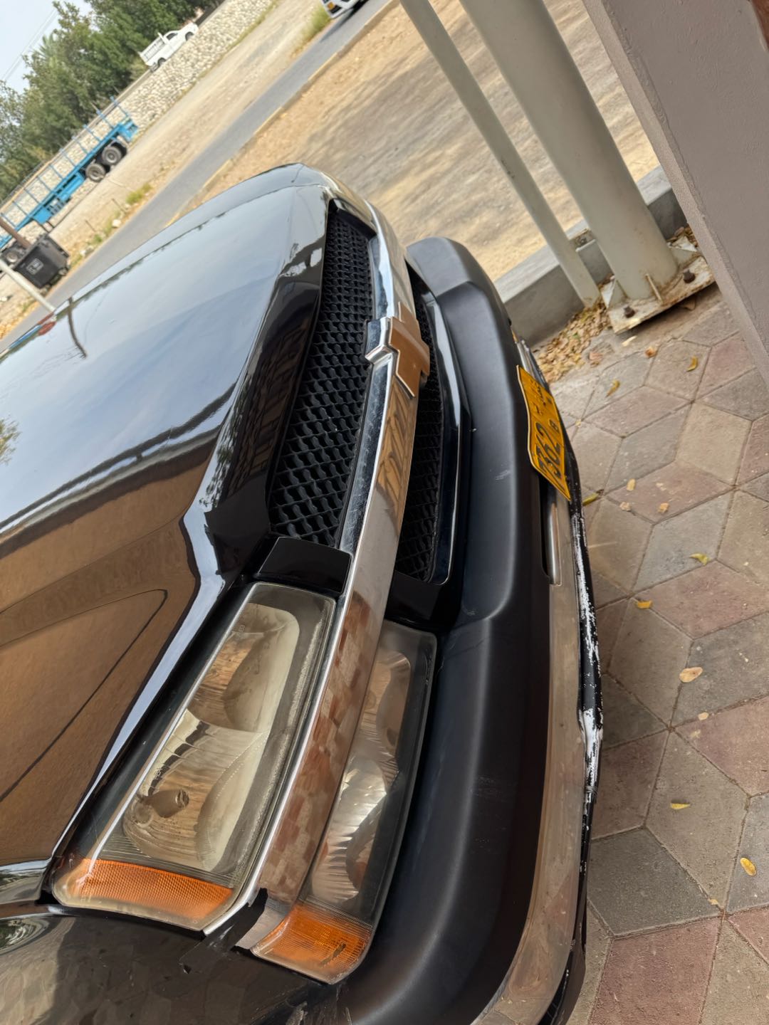Car Image 2004 CHEVROLET AVALANCHE 