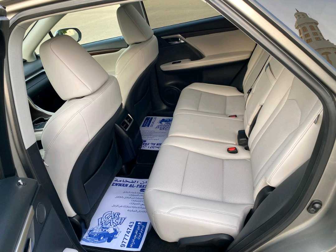 Car Image 2020 LEXUS RX 350