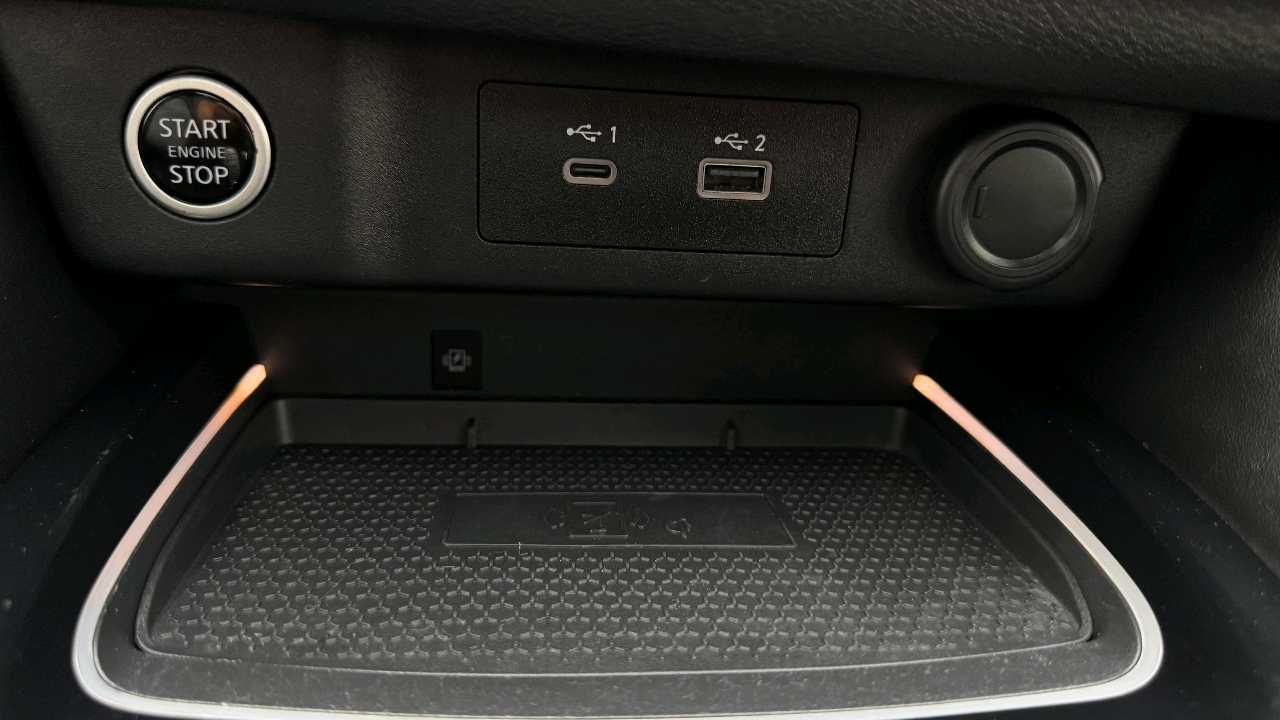 Car Image 2021 NISSAN ROGUE 