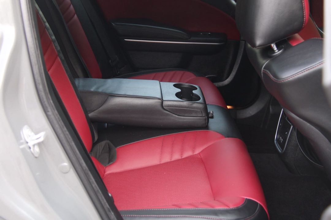 Car Image 2018 DODGE CHARGER R/T