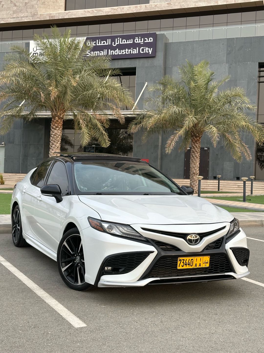 Car Image 2020 TOYOTA CAMRY XSE