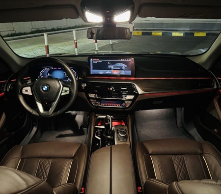 BMW 5 SERIES 2022