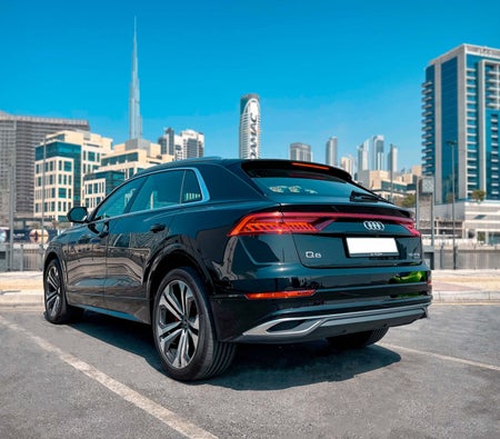 AUDI Q8 2023