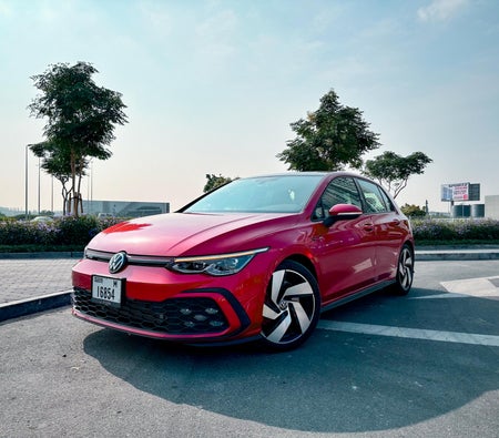 VOLKSWAGEN GOLF 2024