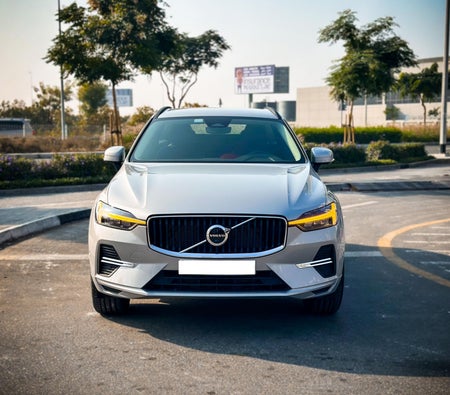 VOLVO XC60 2023