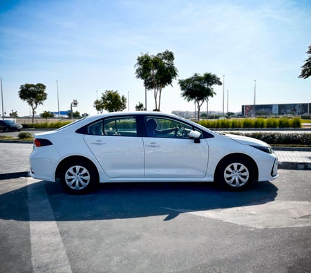 TOYOTA COROLLA 2024