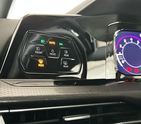 VOLKSWAGEN GOLF 2023