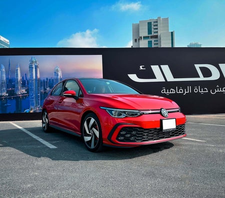 فولكس فاجن جولف 2024
