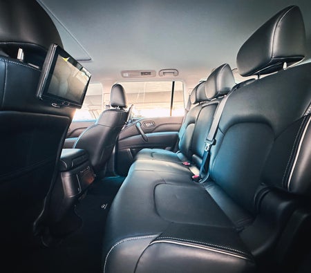 انفينتي QX80 2024