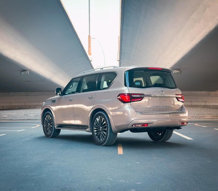 انفينتي QX80 2024