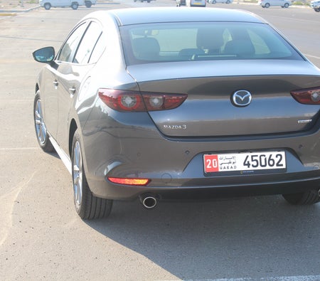 MAZDA 3 2025