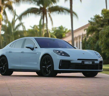 PORSCHE PANAMERA 2024