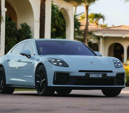 PORSCHE PANAMERA 2024