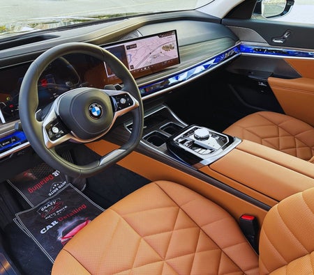 BMW 7 SERIES 2025