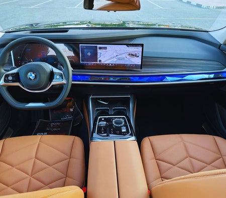 BMW 7 SERIES 2025