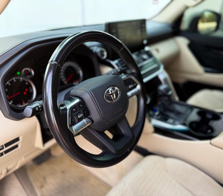 TOYOTA LAND CRUISER 2024