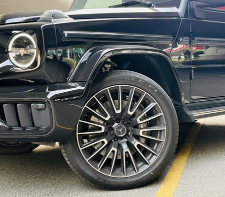 MERCEDES G CLASS 2025