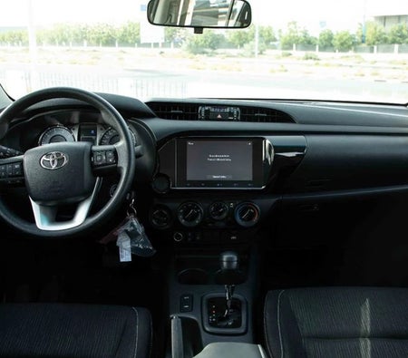 TOYOTA HILUX 2024