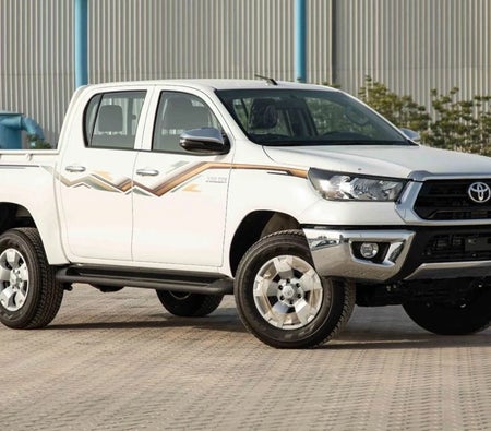 TOYOTA HILUX 2024