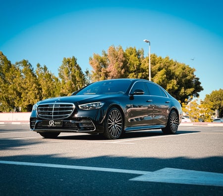 مرسيدس S Class 2025