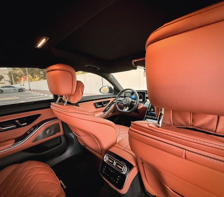 مرسيدس S Class 2025