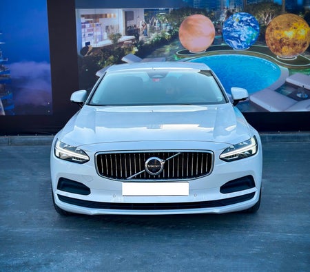 VOLVO S90 2023