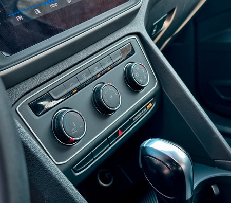 VOLKSWAGEN TERAMONT 2023