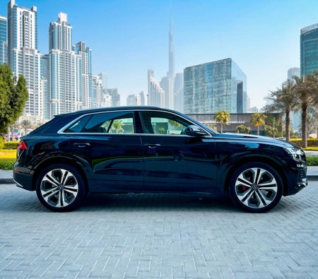 AUDI Q8 2023