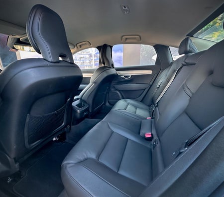 VOLVO S90 2023