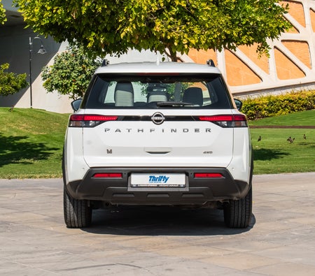 NISSAN PATHFINDER 2025
