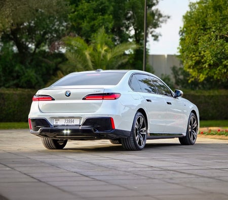 بي أم دبليو 7 SERIES 2026