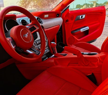 FORD MUSTANG 2021