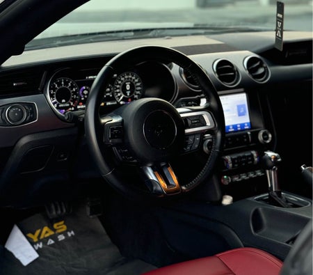 FORD MUSTANG 2023