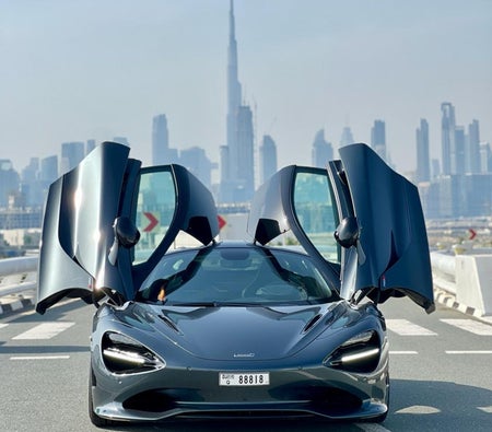 MCLAREN 750S 2024