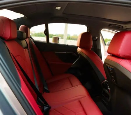 BMW 5 SERIES 2026