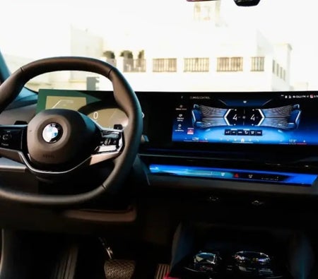 BMW 5 SERIES 2026