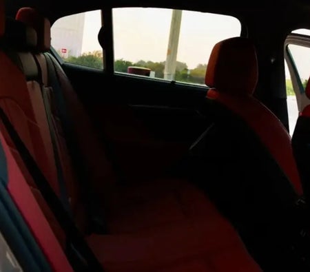 BMW 5 SERIES 2026