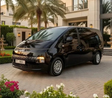 HYUNDAI STARIA 2026