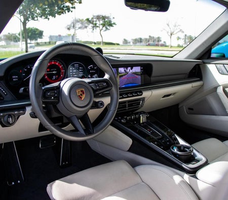 PORSCHE 911 2024