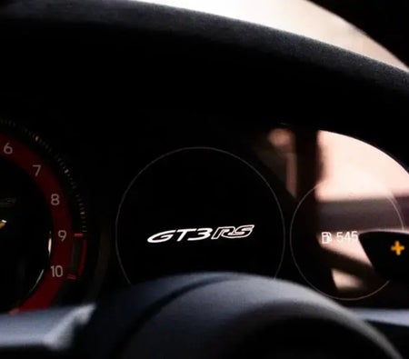 PORSCHE 911 2025