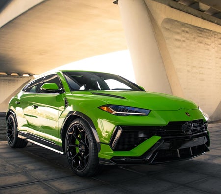 LAMBORGHINI URUS 2023