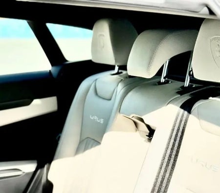 LAMBORGHINI URUS 2023