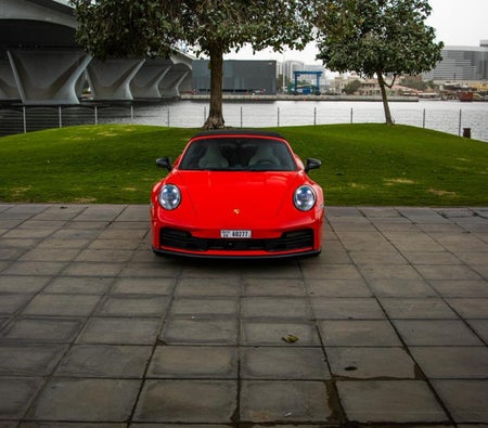 PORSCHE 911 2025