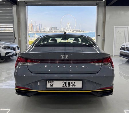 HYUNDAI ELANTRA 2022