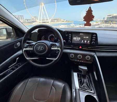 HYUNDAI ELANTRA 2022