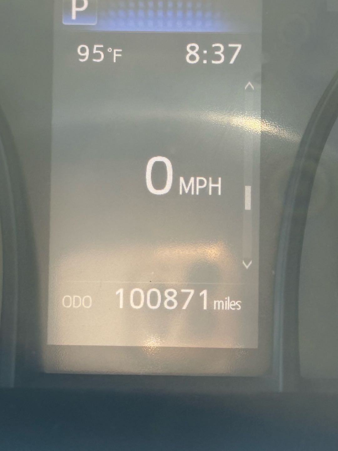 Car Image 2019 TOYOTA CAMRY SE