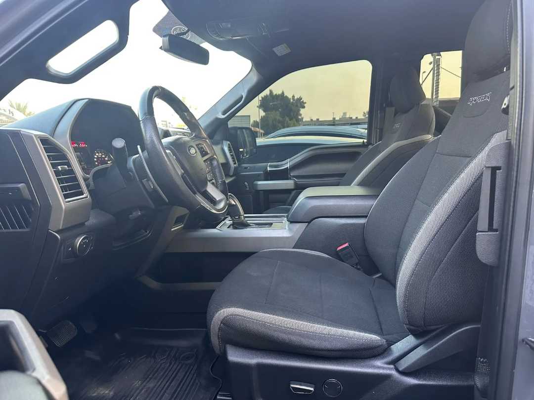 Car Image 2018 FORD RAPTOR 