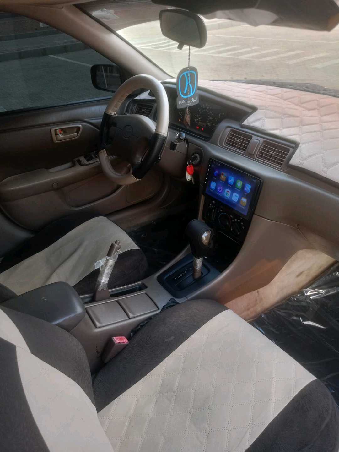 Car Image 1999 TOYOTA CAMRY LE